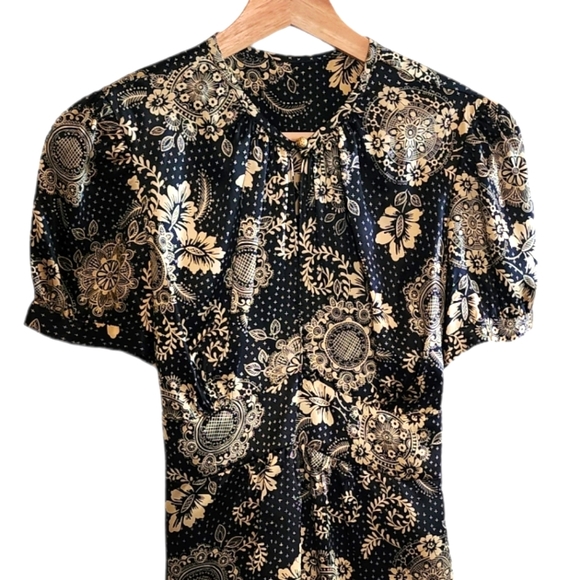 Wendy Hil Silk Keyhole Fitted Office Party Top sz M black gold - Picture 2 of 6